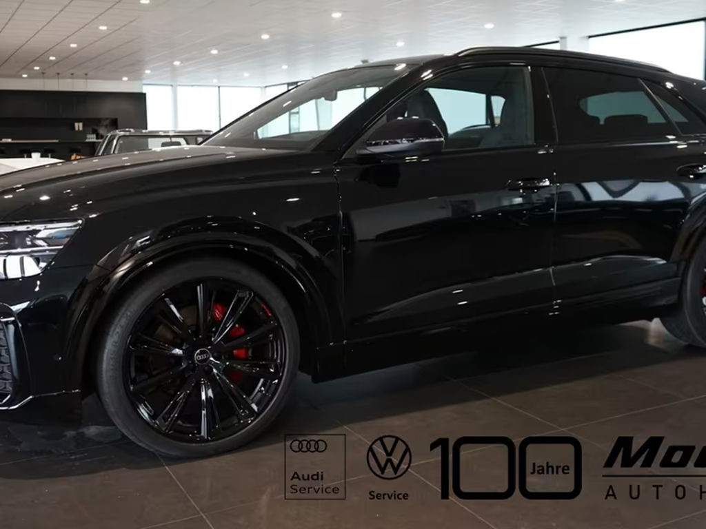 Audi Q8 S-Line