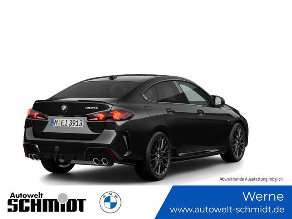 BMW M235