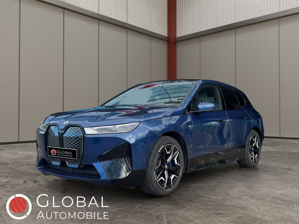 BMW iX xDrive50°SKY°LUFT°AHK°GARANTIE°360°PANO°ACC°