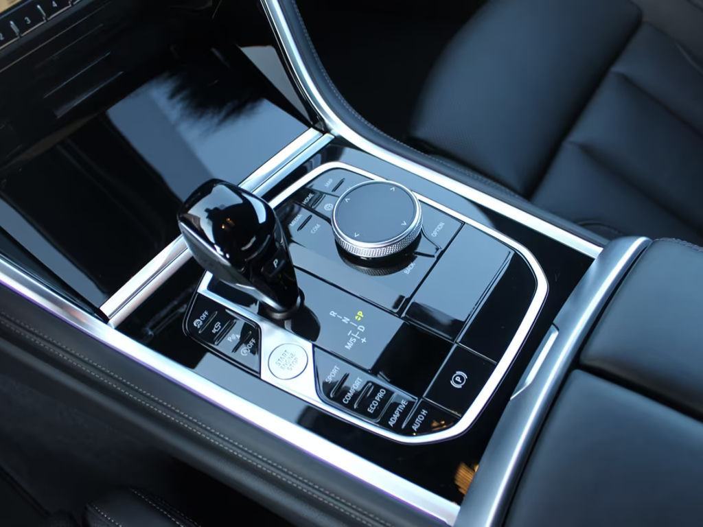 BMW M850
