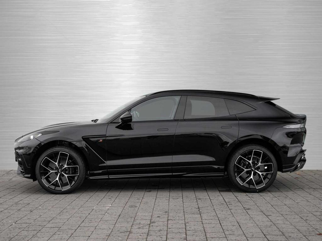 Aston Martin DBX