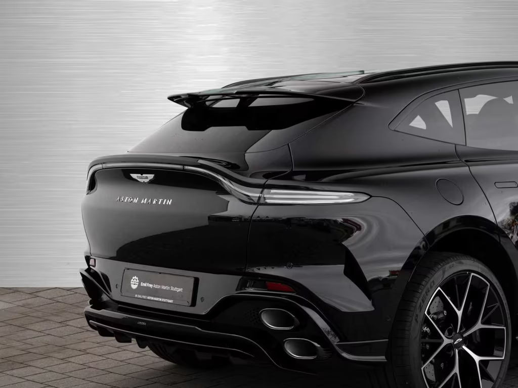 Aston Martin DBX