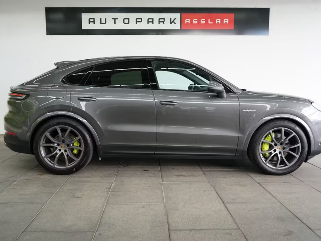 Porsche Cayenne E-Hybrid Coupé