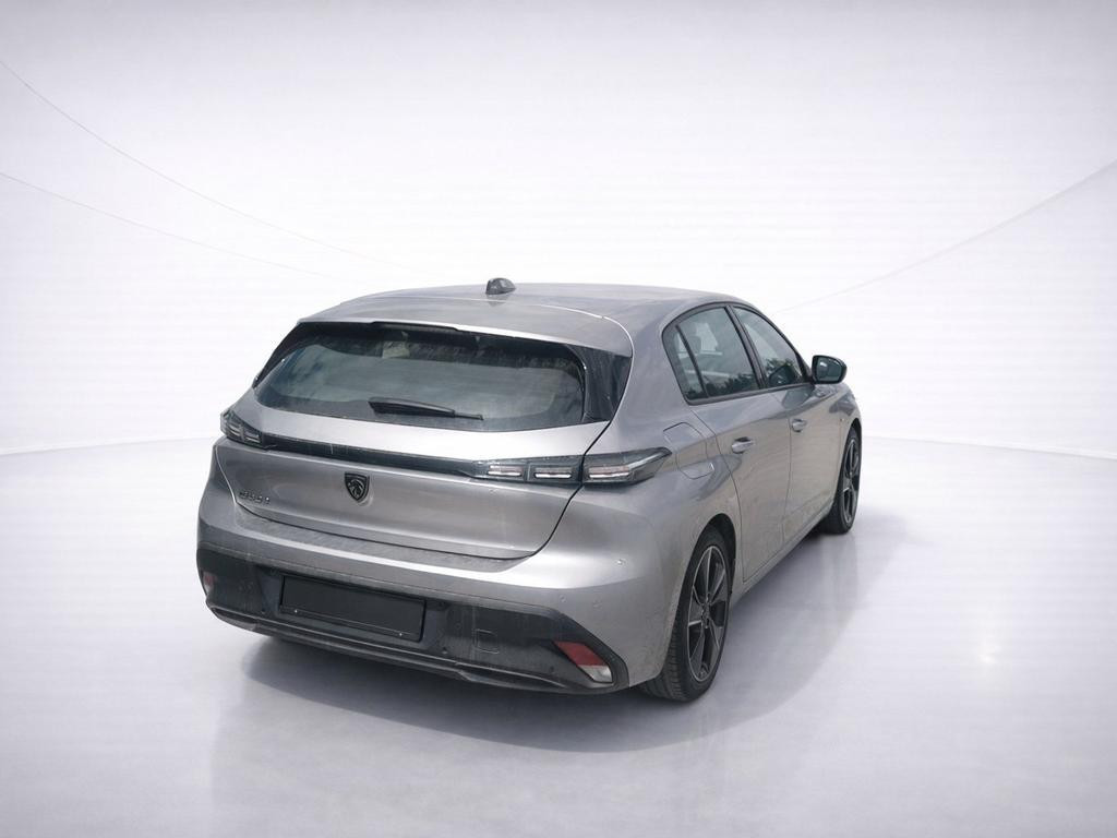 Peugeot e-308