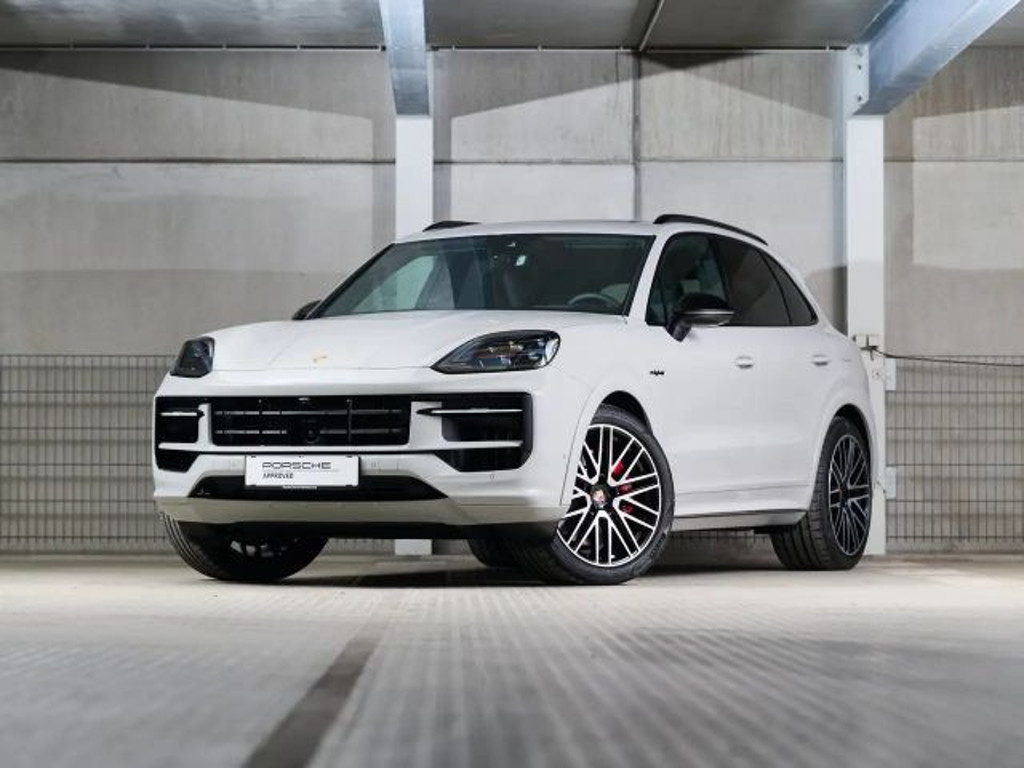 Porsche Cayenne E-Hybrid S Black Edition