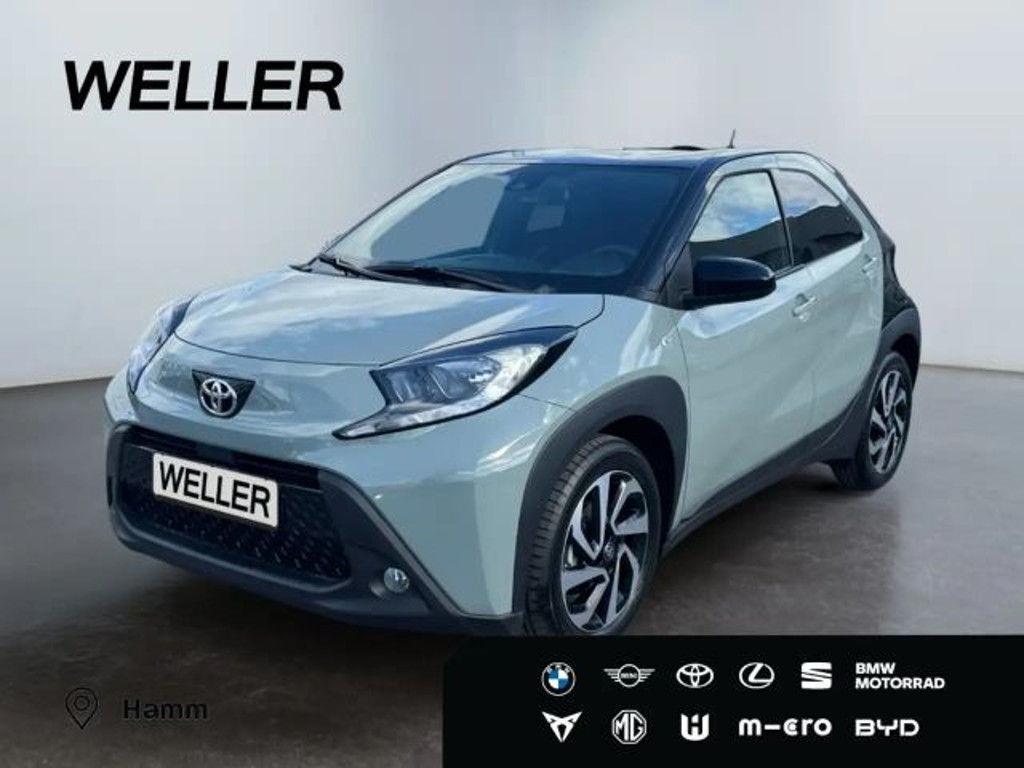 Toyota Aygo X Bi-Tone Hatchback