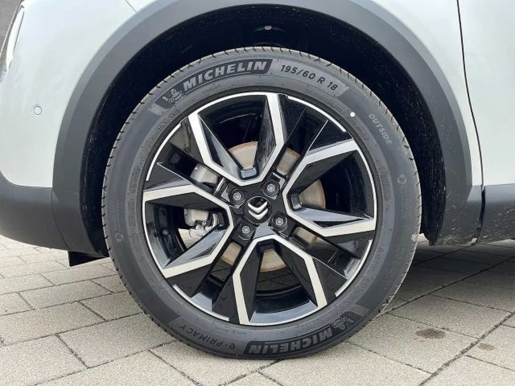 Citroën E-C4 X