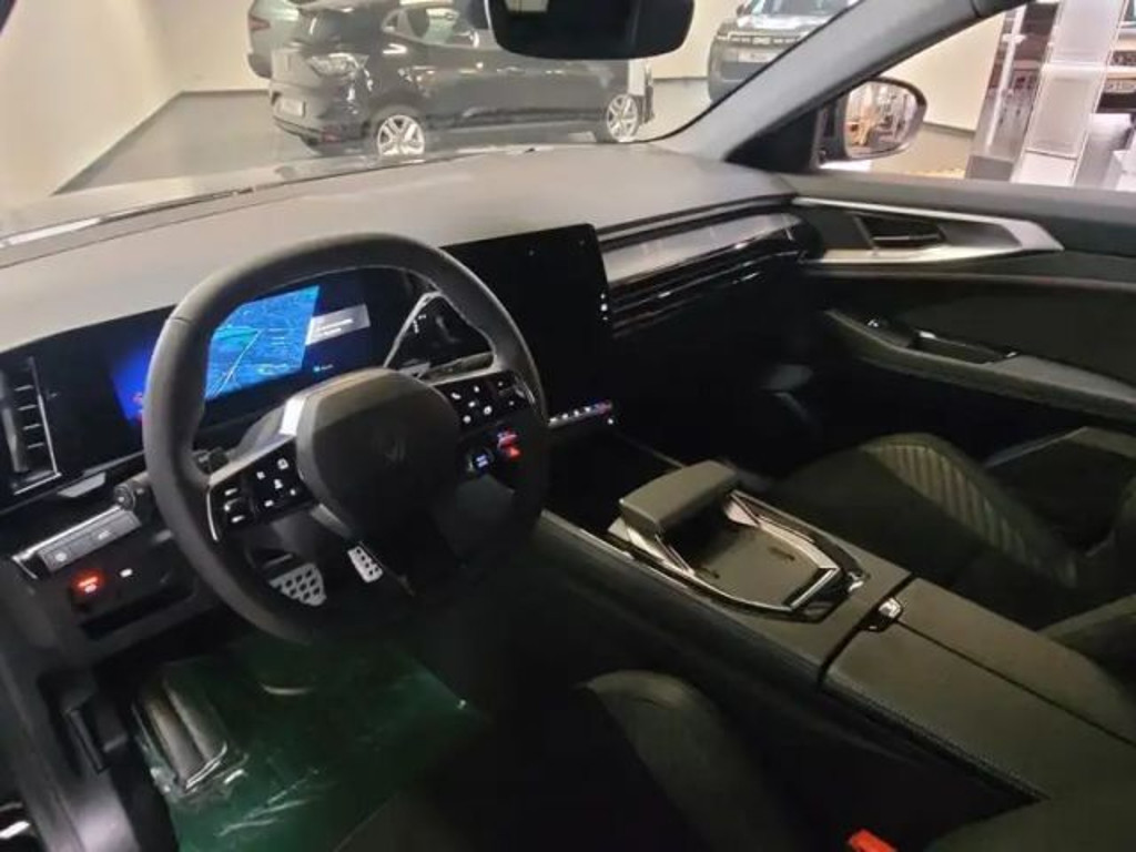 Renault Rafale