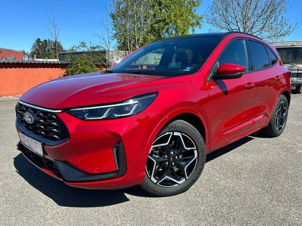 Ford Kuga ST Line Hybrid
