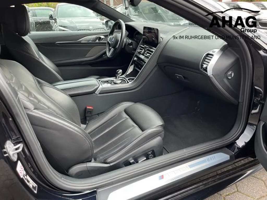 BMW M850