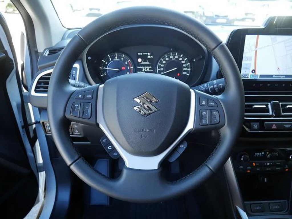 Suzuki S-Cross