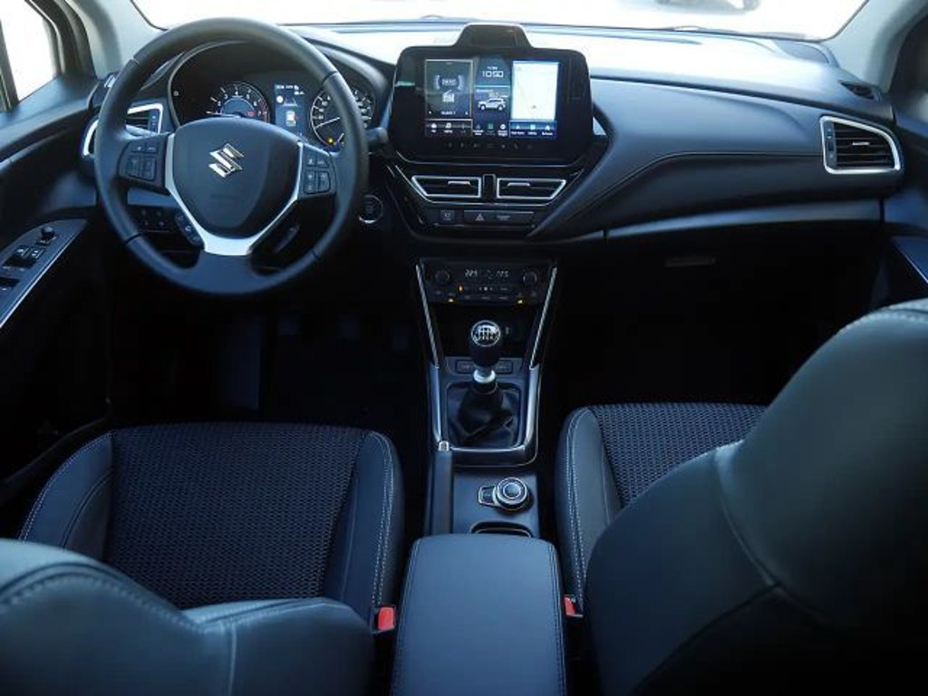 Suzuki S-Cross