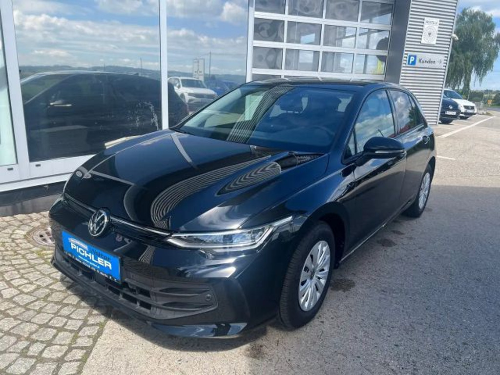 Volkswagen Golf 4Me TSI