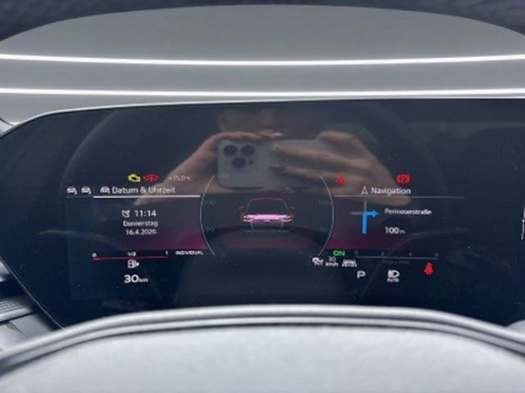 Audi A6 e-tron