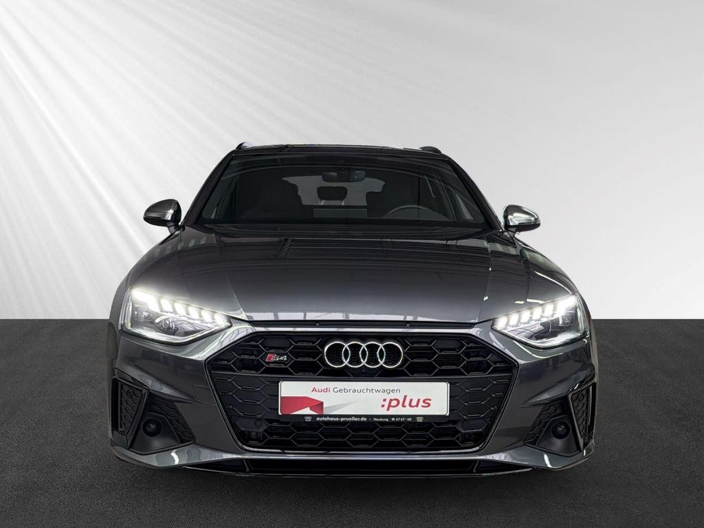 Audi S4