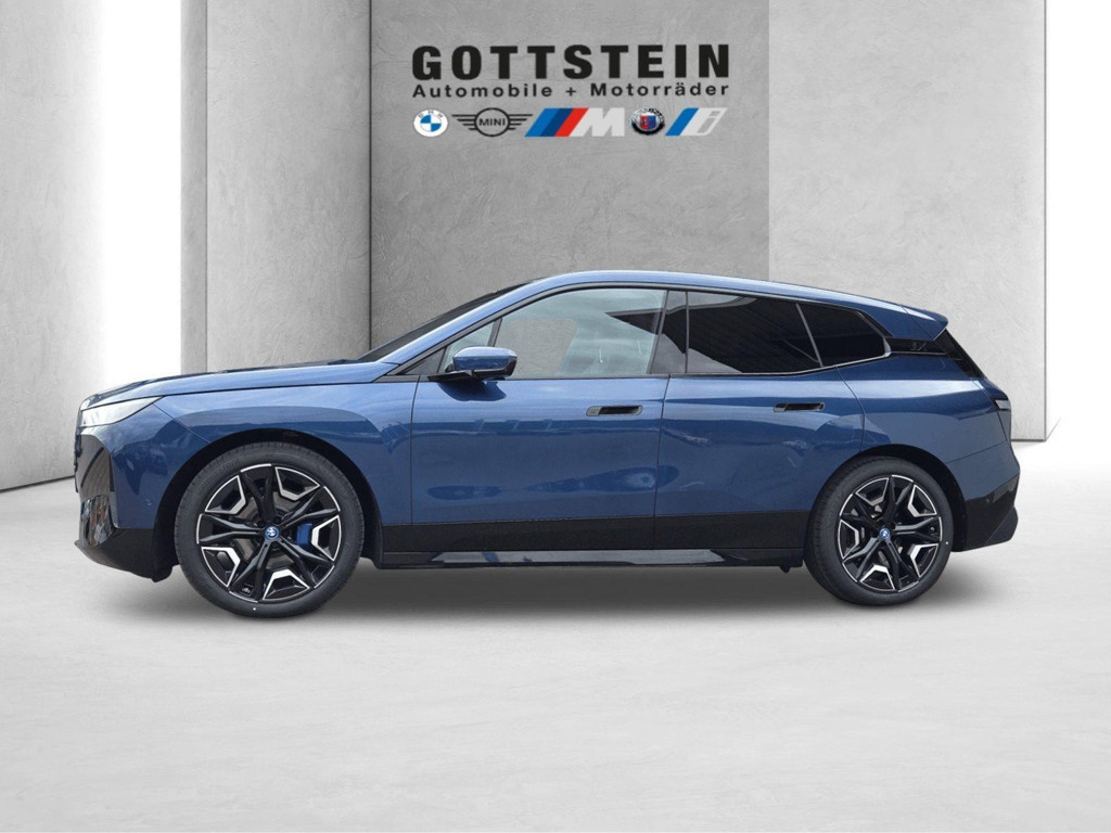 BMW iX xDrive50