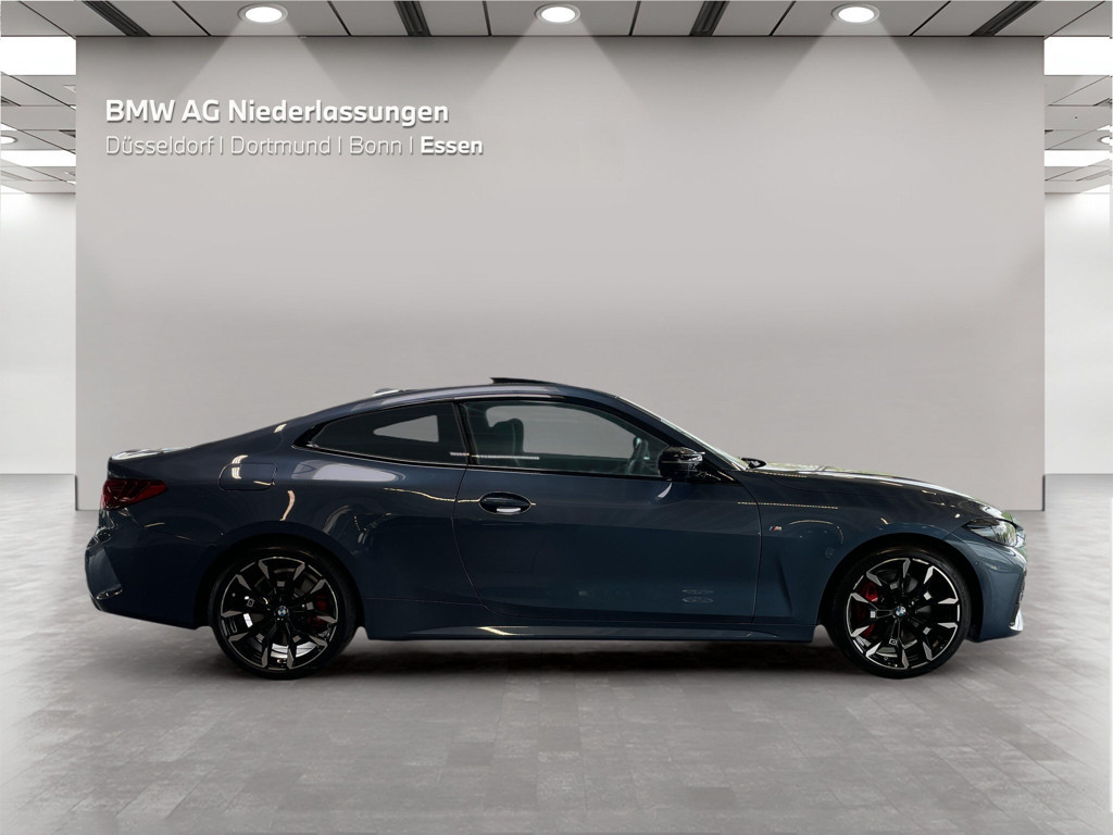BMW M440
