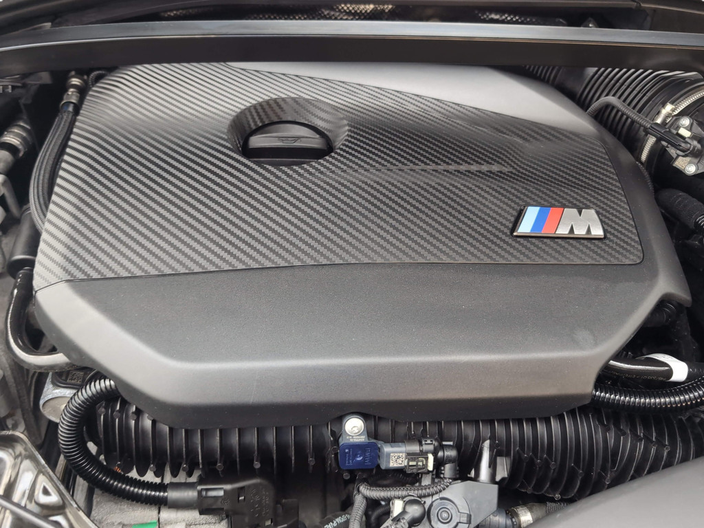 BMW M235