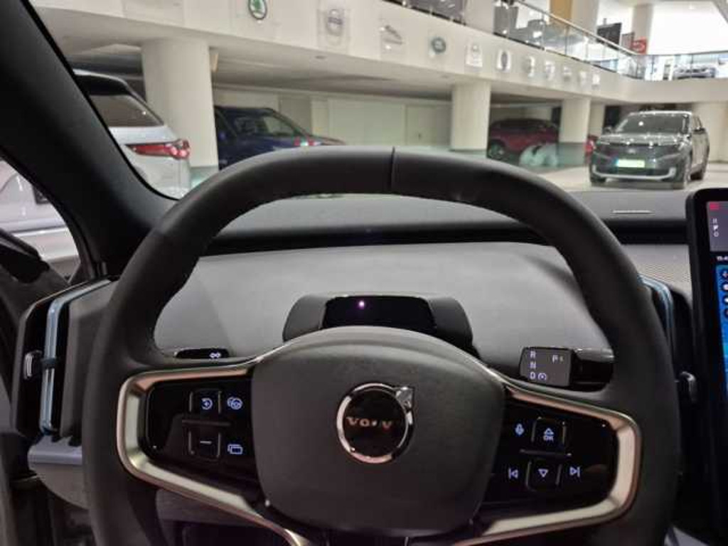 Volvo EX30