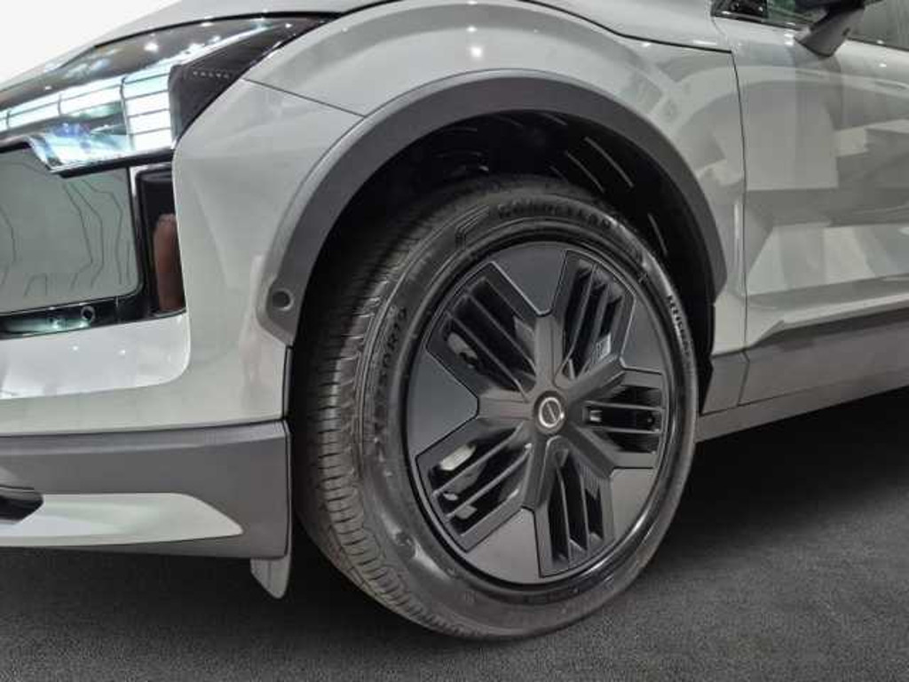 Volvo EX30