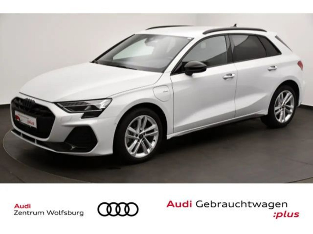 Audi A3 Sedan S-Line S-Tronic Hybride 40 TFSI