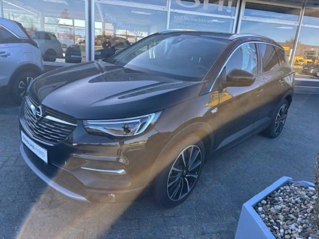 Opel Grandland Innovation Ultimate Hybrid 4 Hybrid