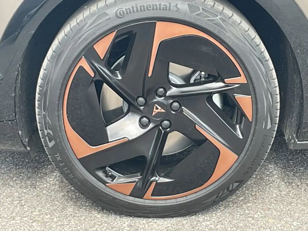 Cupra Tavascan