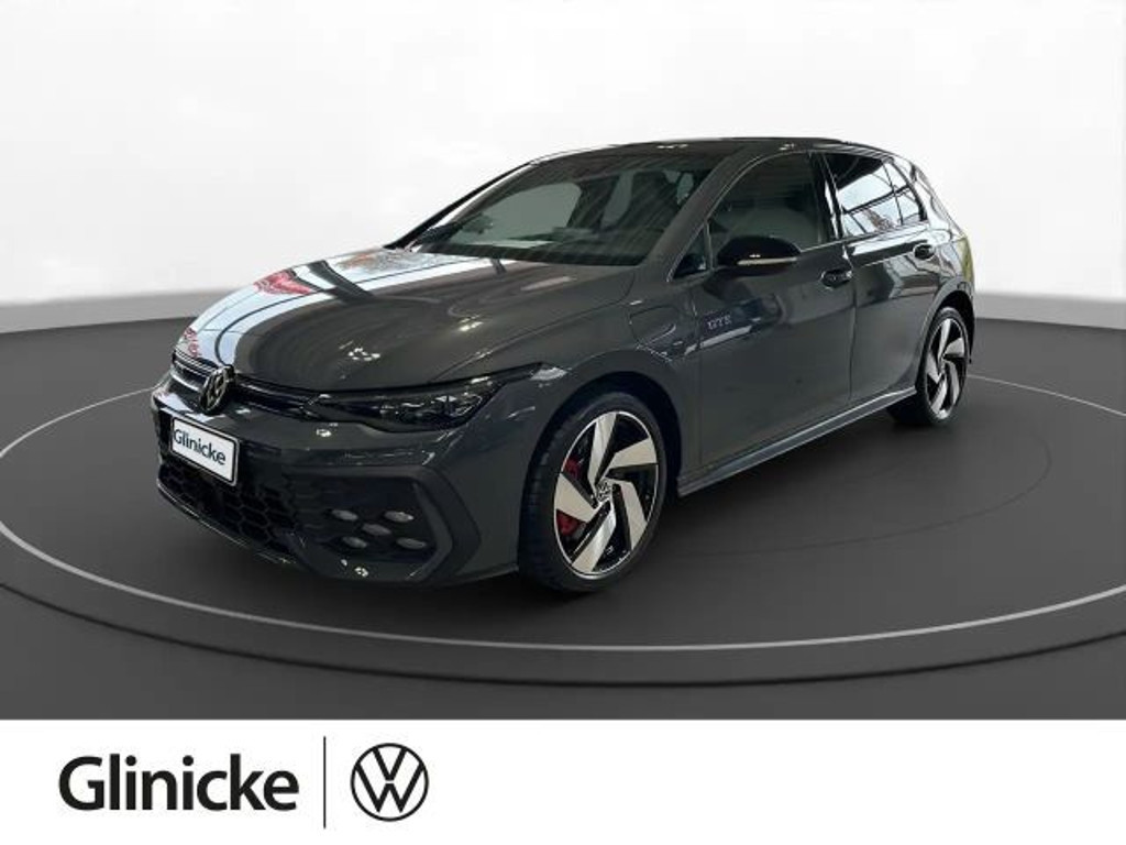 Volkswagen Golf DSG Style GTE eHybrid IQ.Drive