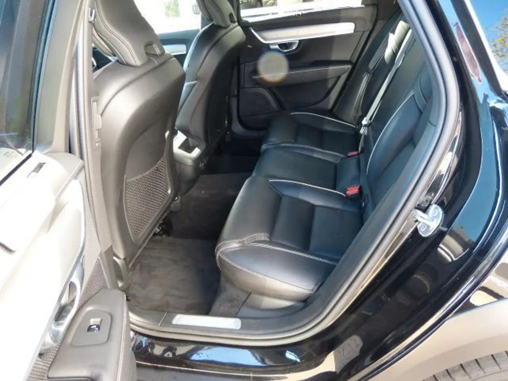 Volvo V90 Cross Country