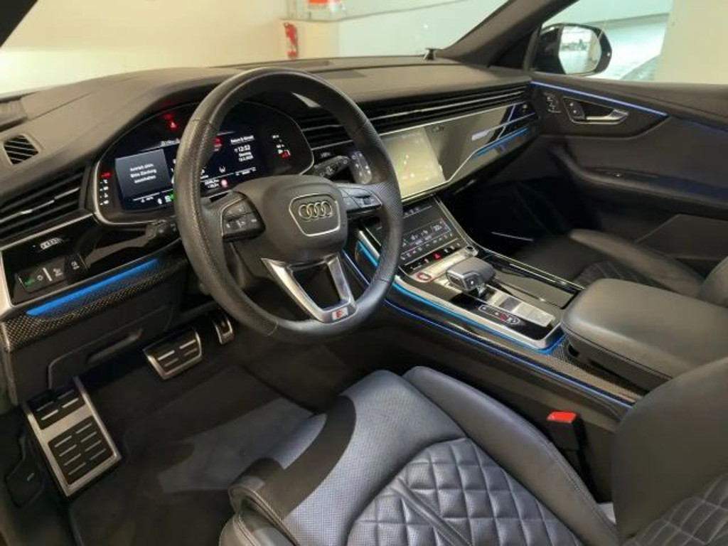 Audi SQ8
