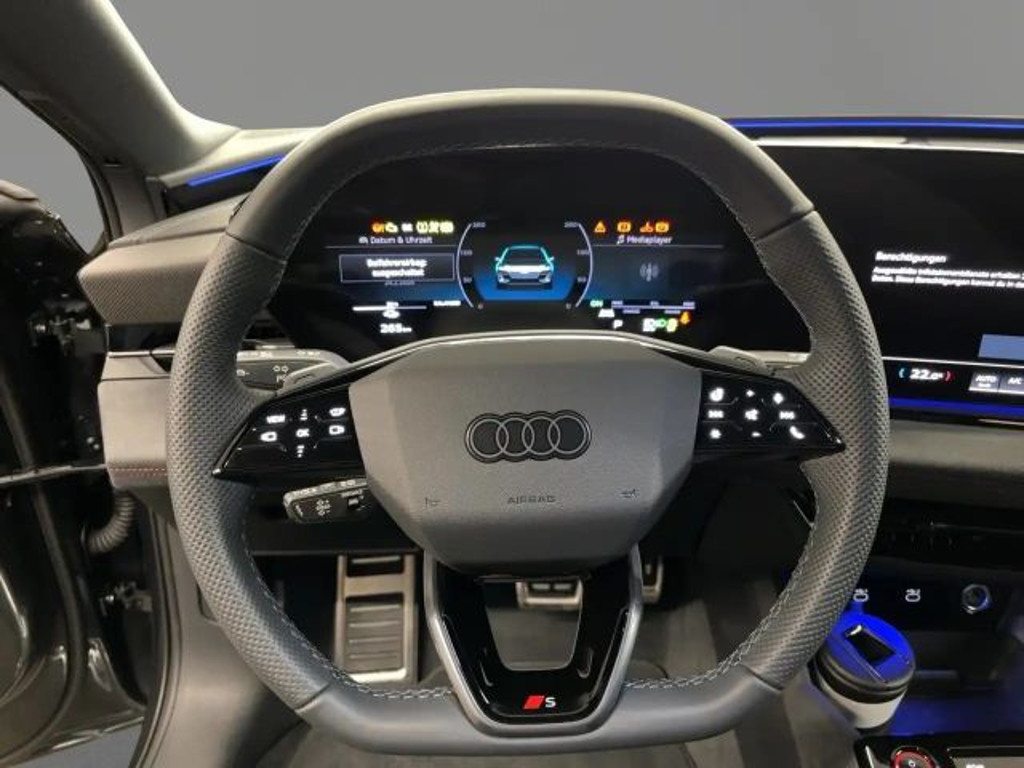 Audi S6 e-tron