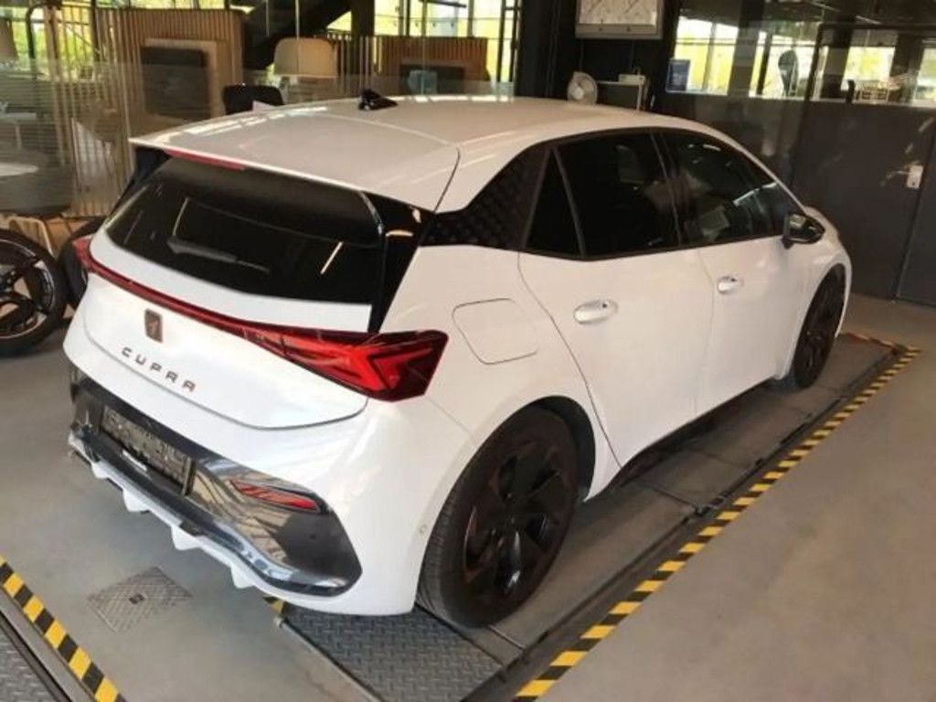 Cupra Born