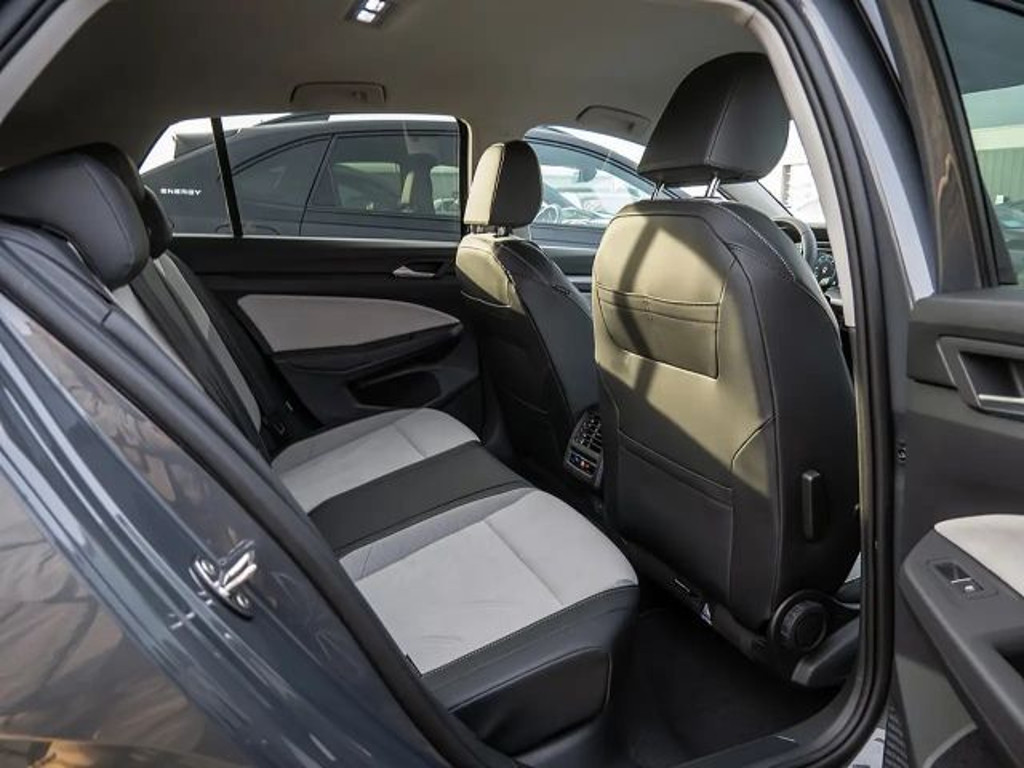 Volkswagen Golf Style Golf VIII 2.0 TDI