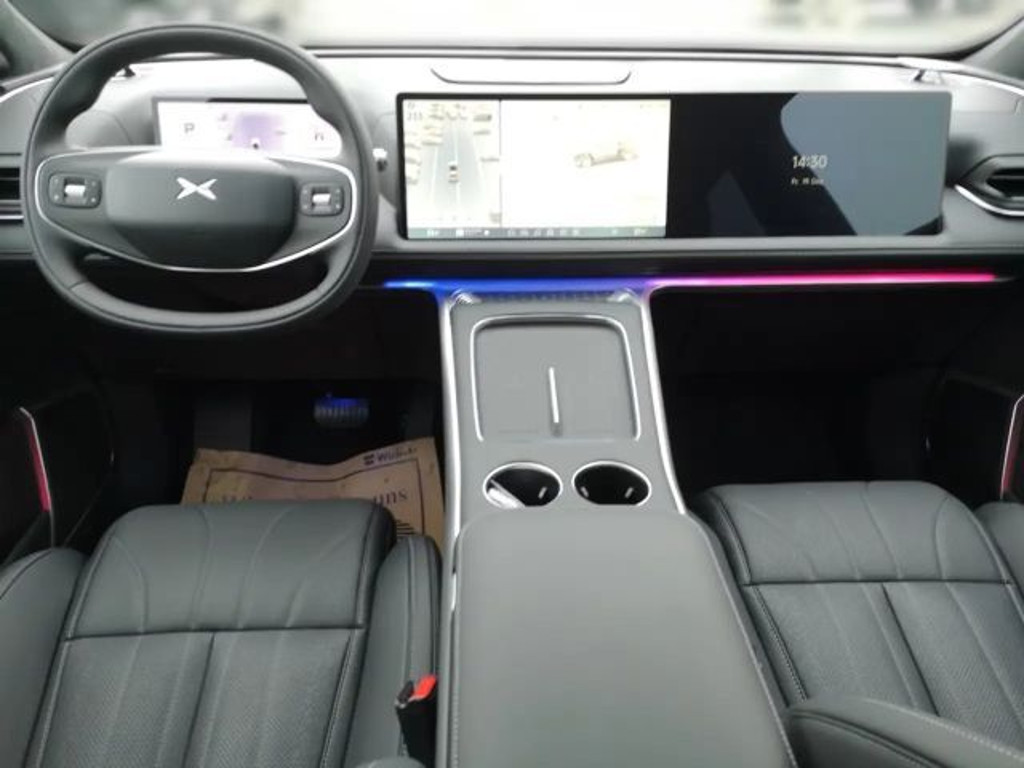 Xpeng G9