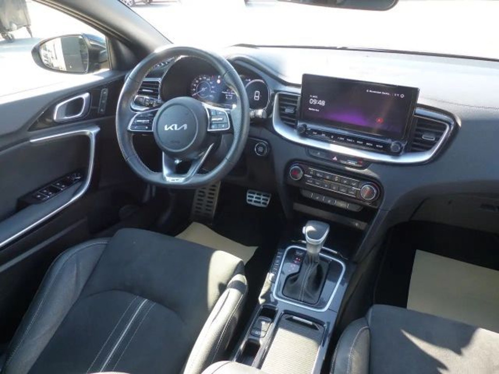 Kia ProCeed