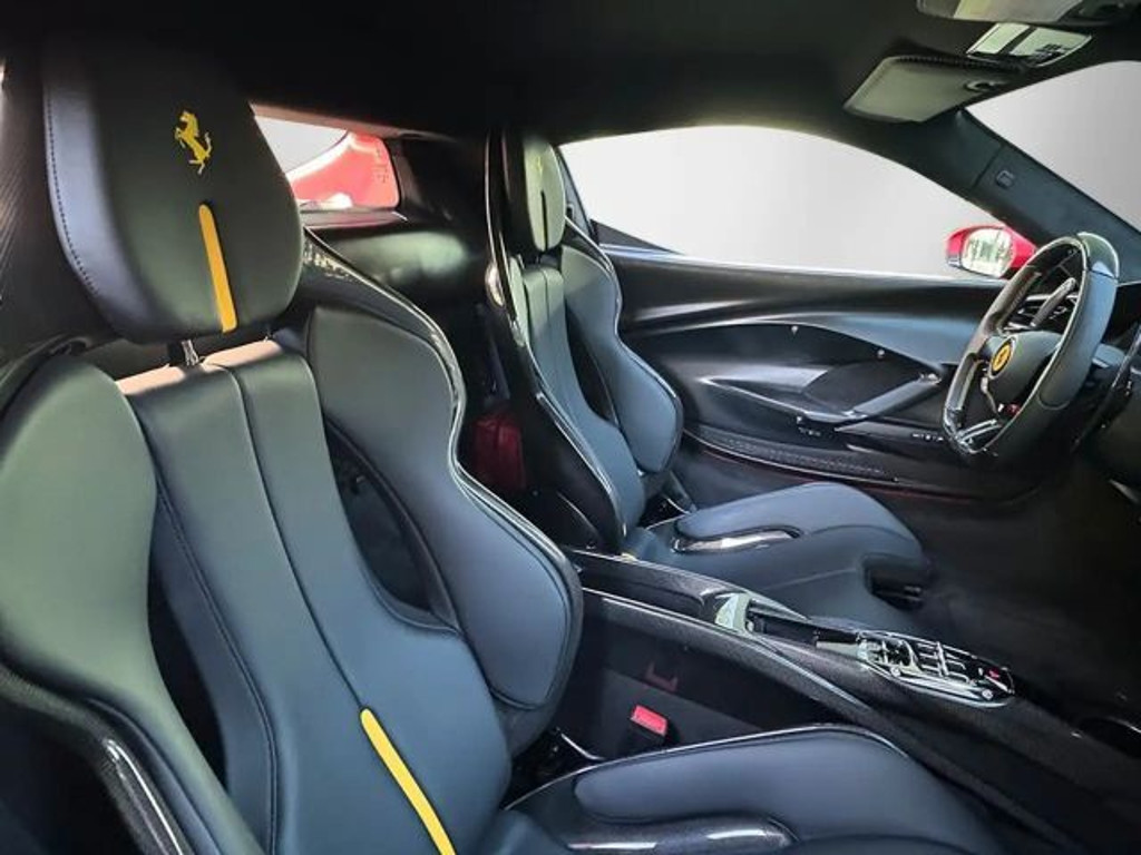 Ferrari 296