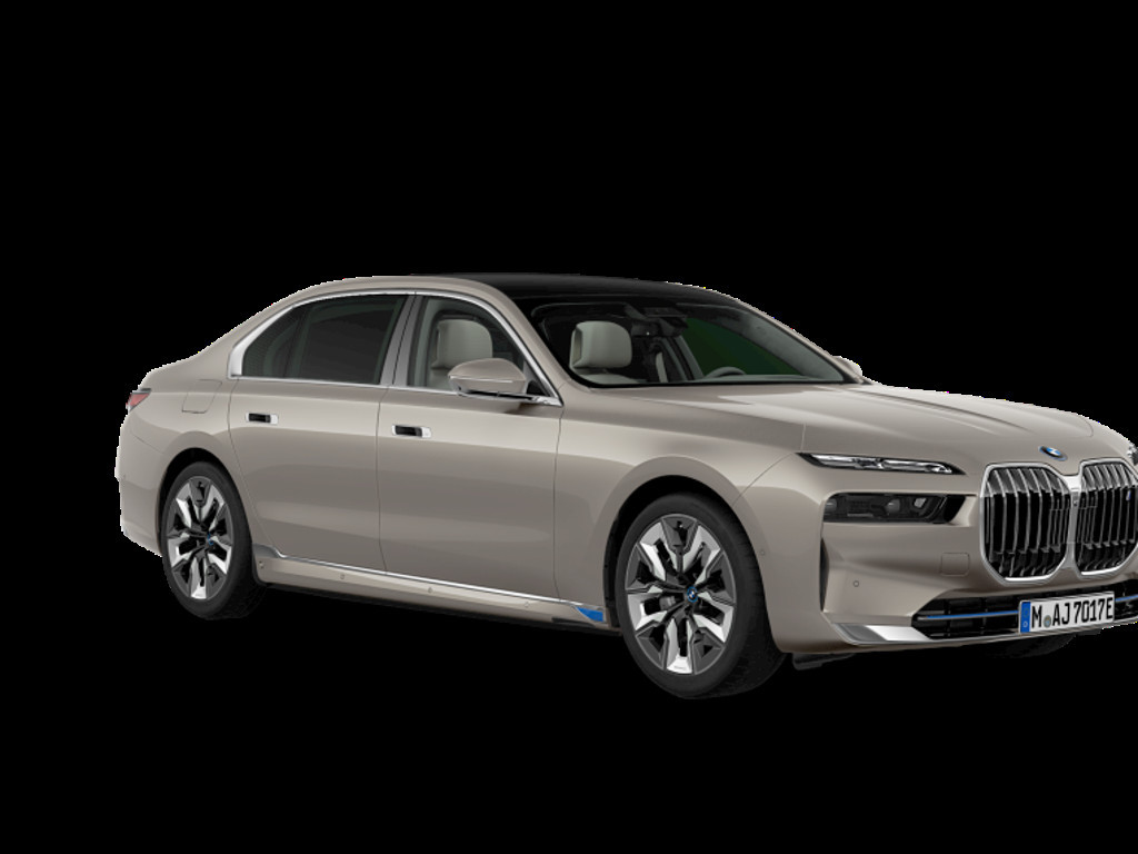 BMW i7