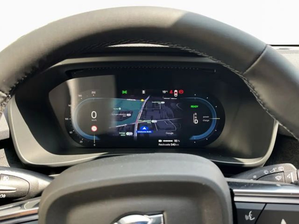 Volvo EX40