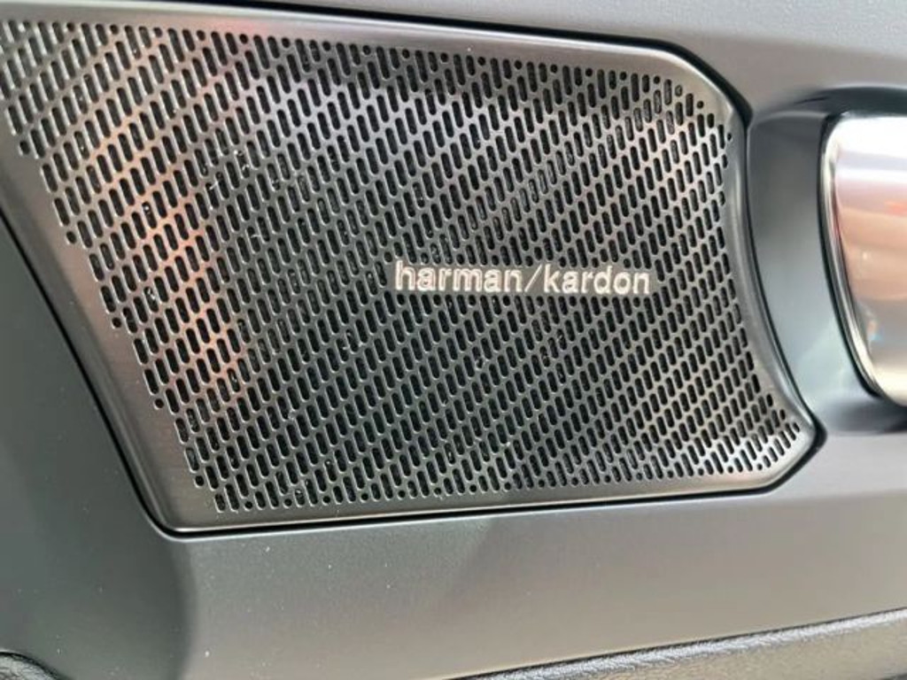 Volvo EX40