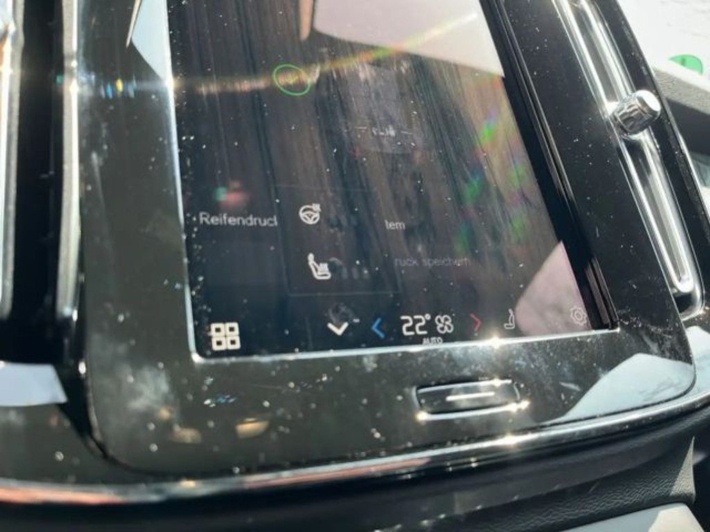 Volvo EX40