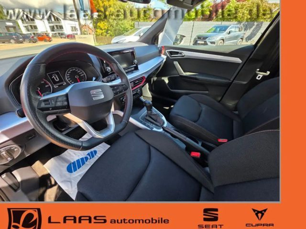 Seat Arona