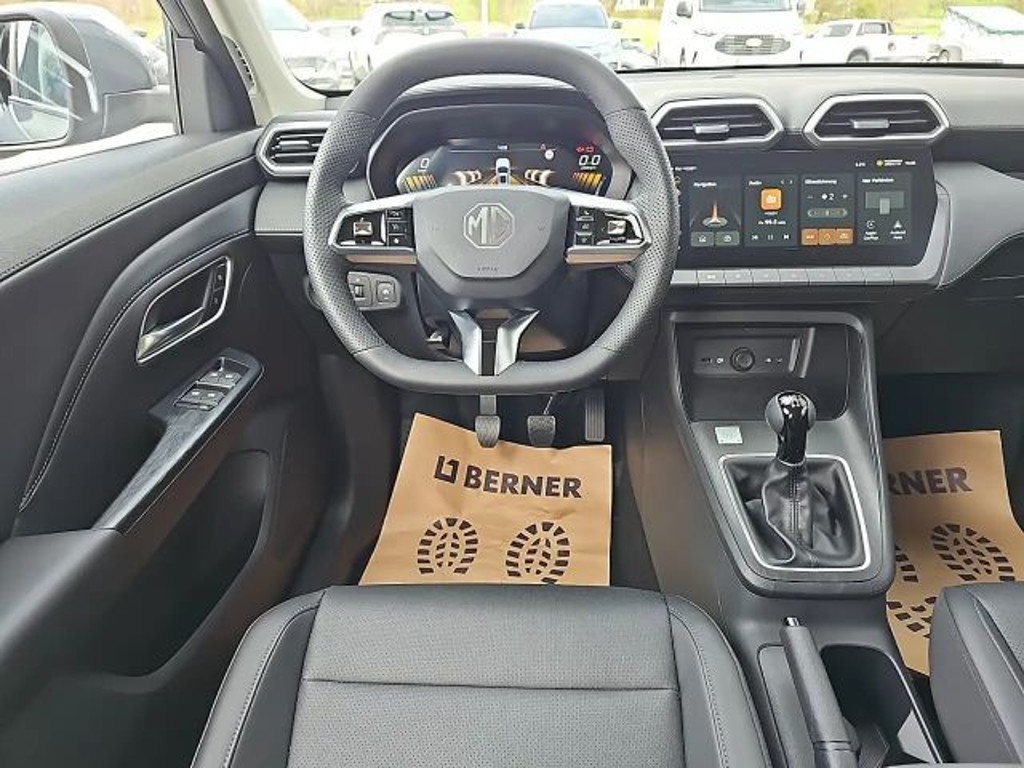 MG ZS