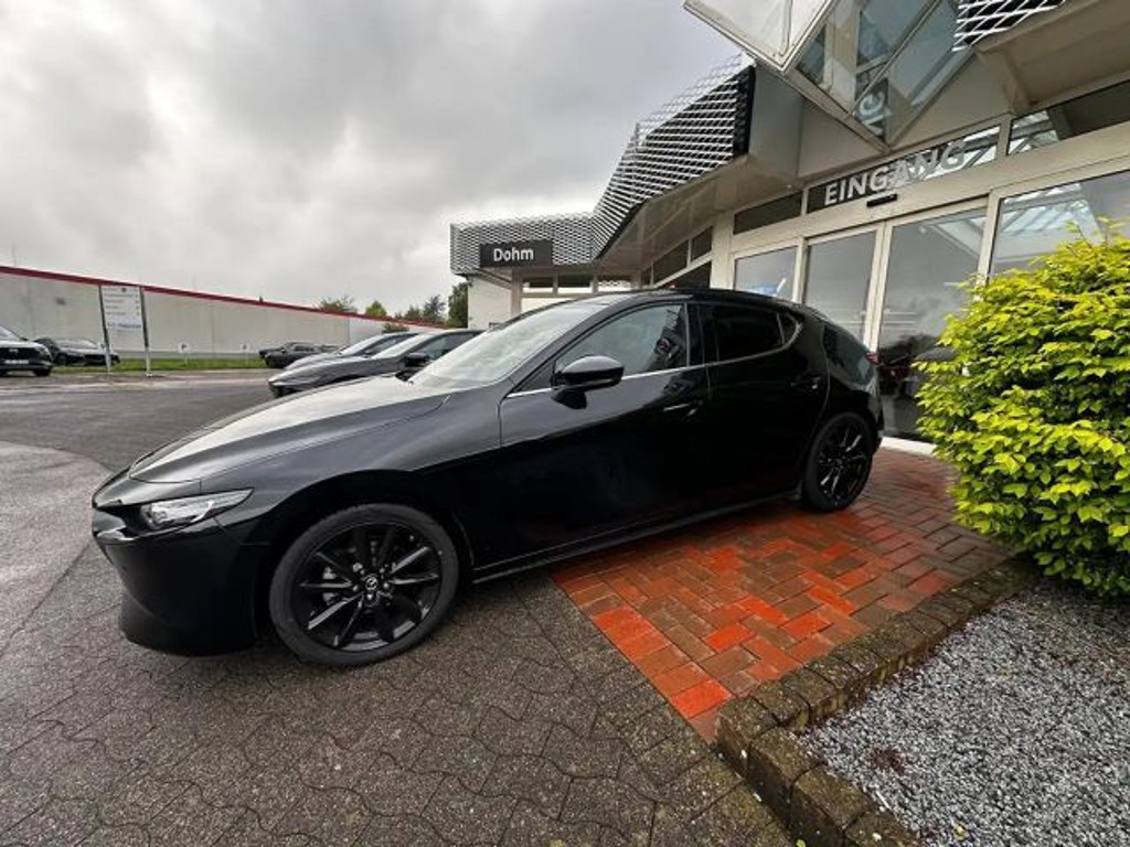 Mazda 3 Nagisa