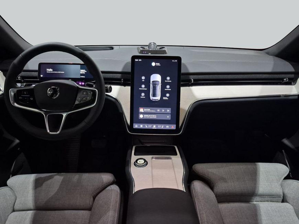 Volvo EX90
