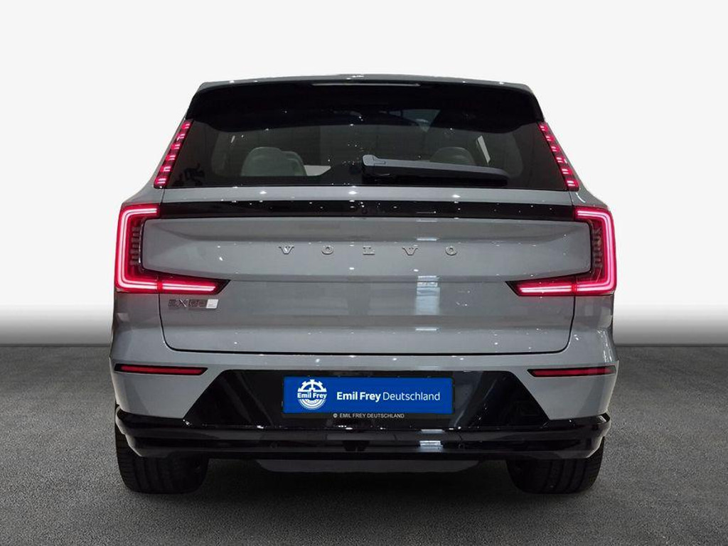 Volvo EX90