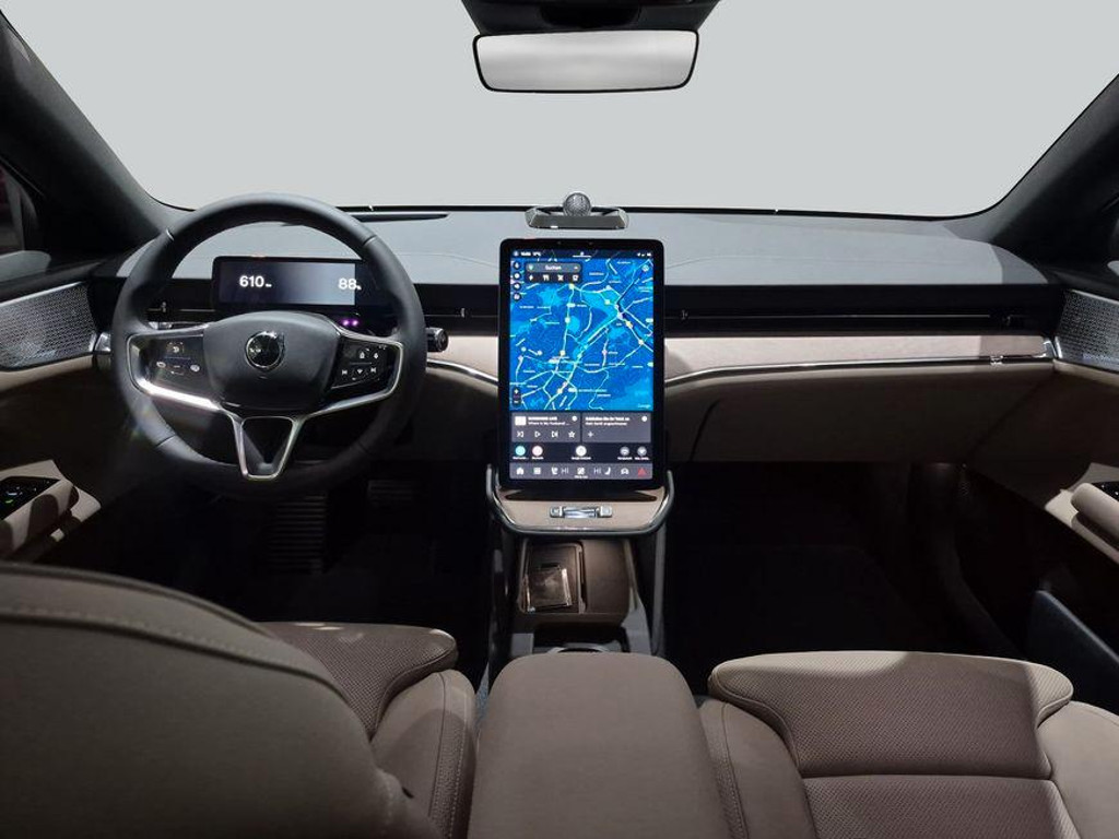 Volvo ES90