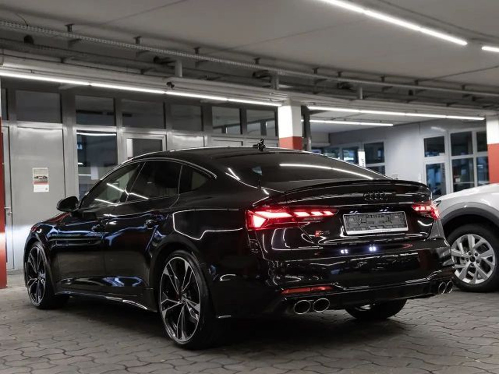 Audi S5