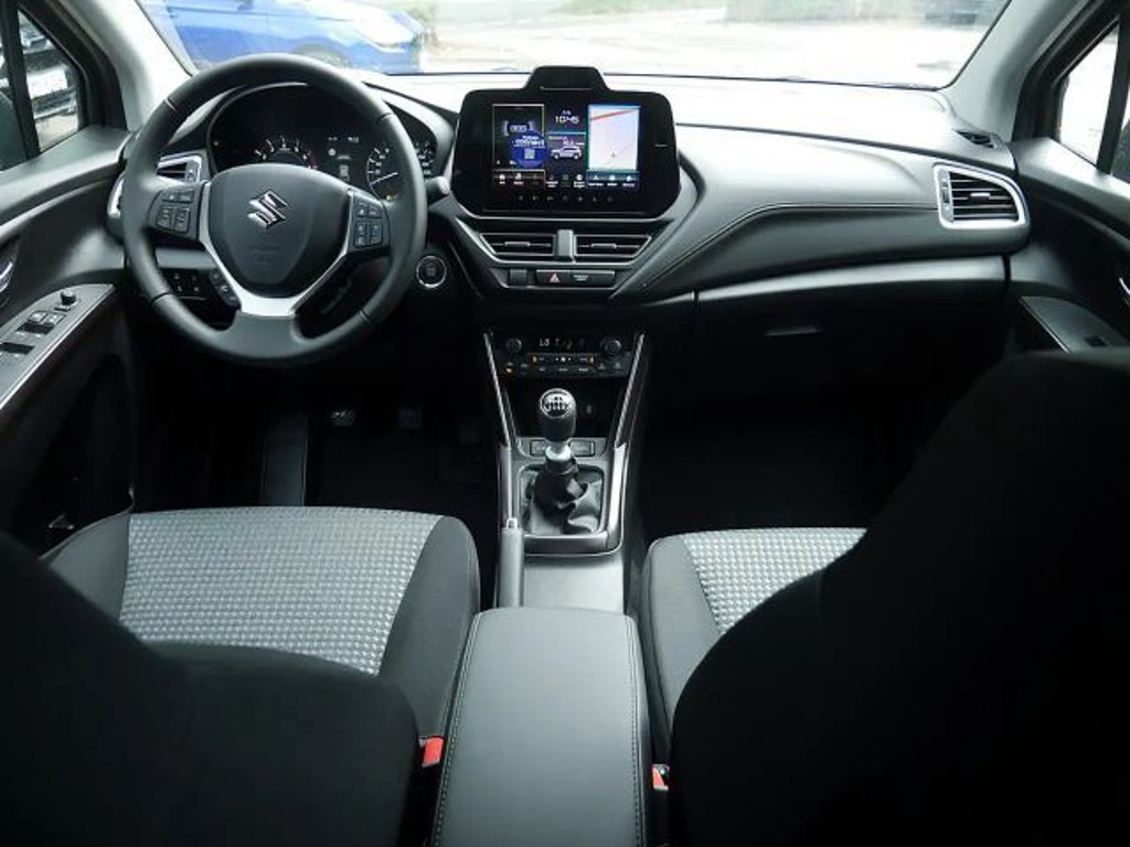 Suzuki S-Cross