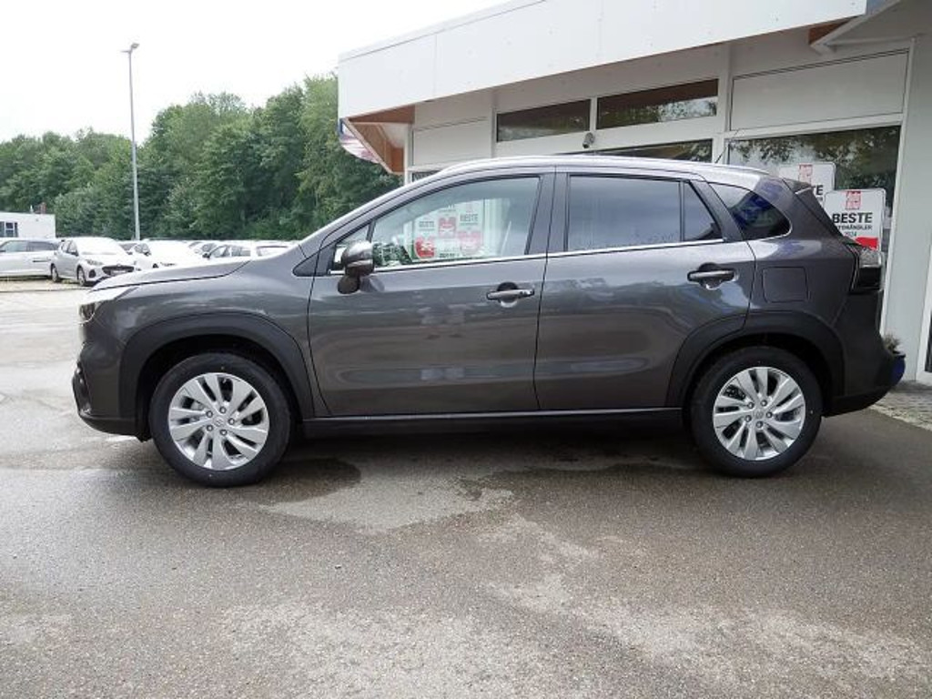 Suzuki S-Cross