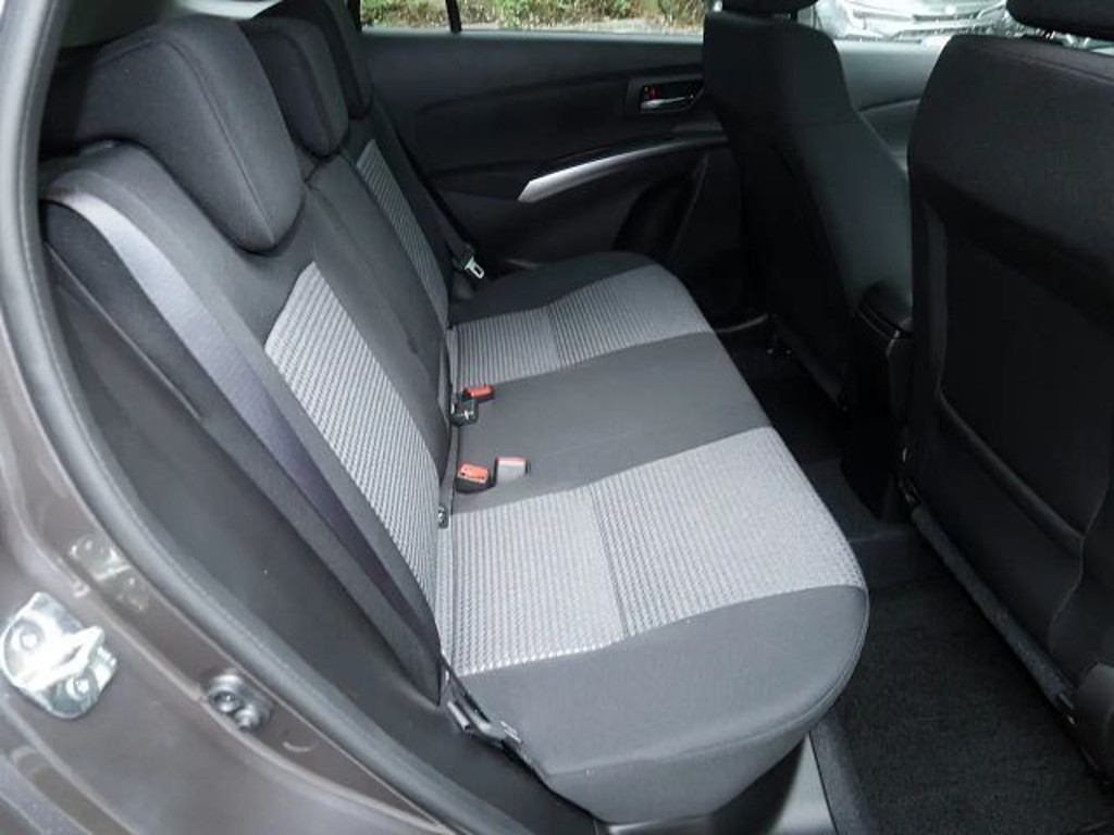 Suzuki S-Cross